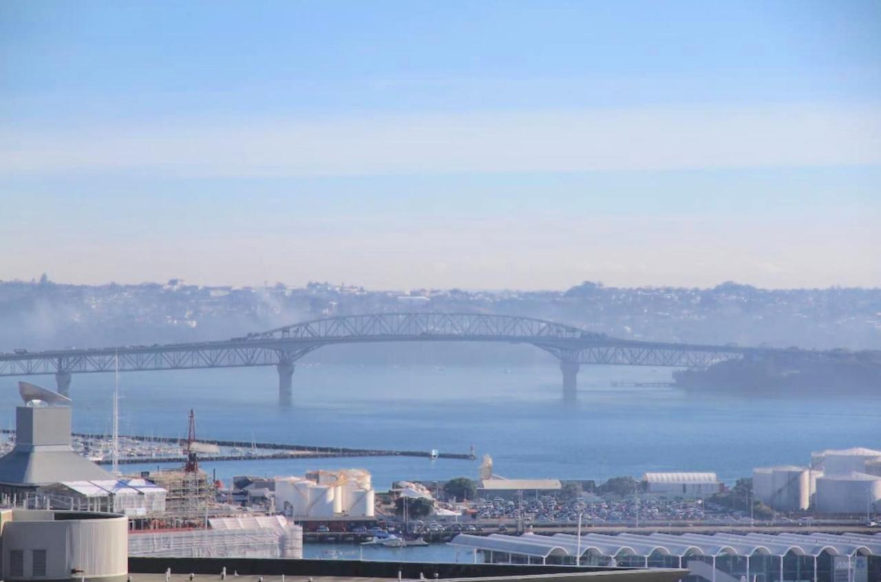 Magnificent Skytower, Sea, Habour View In Cbd Apartment Auckland Exterior foto