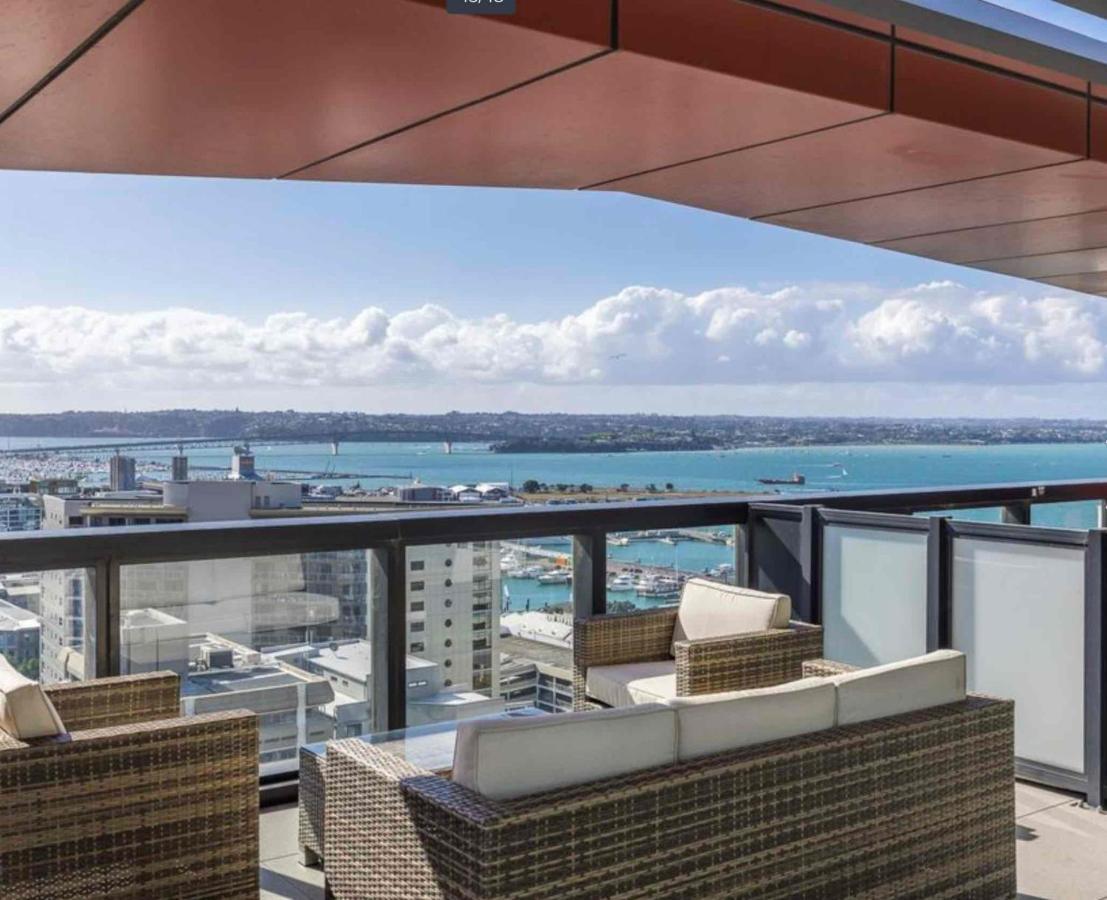 Magnificent Skytower, Sea, Habour View In Cbd Apartment Auckland Exterior foto